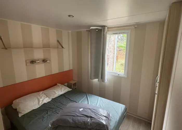 キャンプ場 Mobil-home *