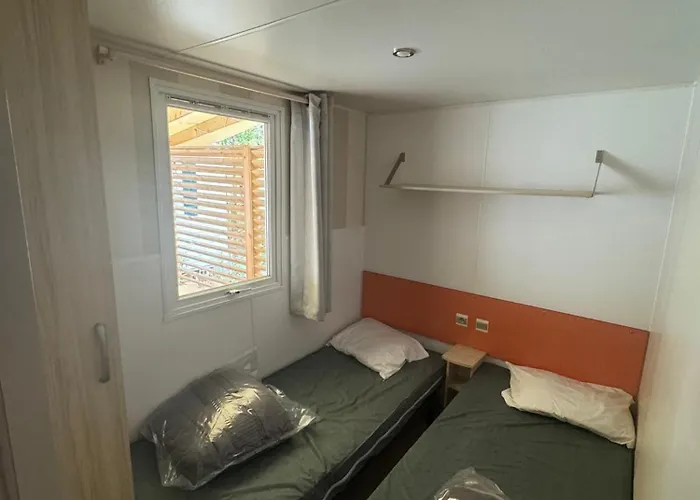 キャンプ場 Mobil-home アグド